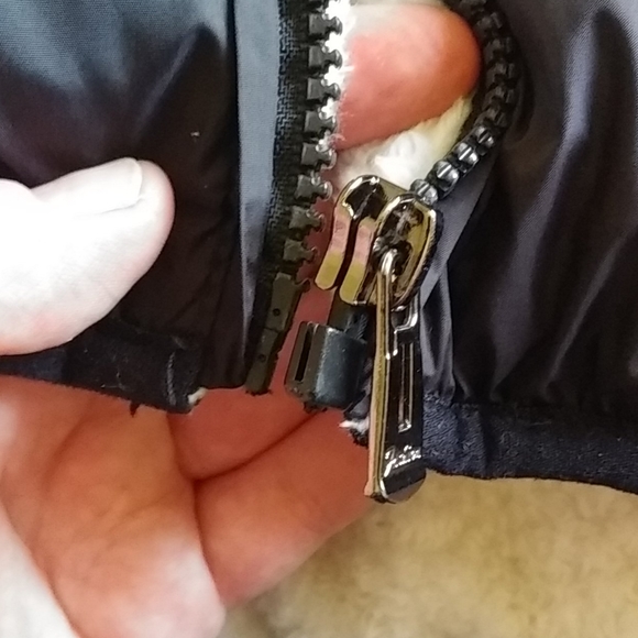 VGUC Sherpa (faux) lined puffer coat - Picture 4 of 12